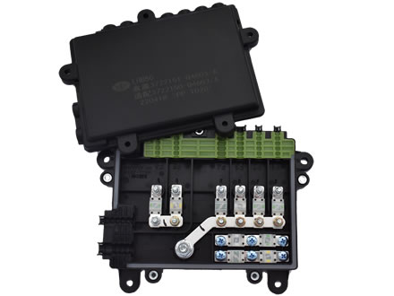 J7電源配電盒總成 3722151-Q4603A(青汽)